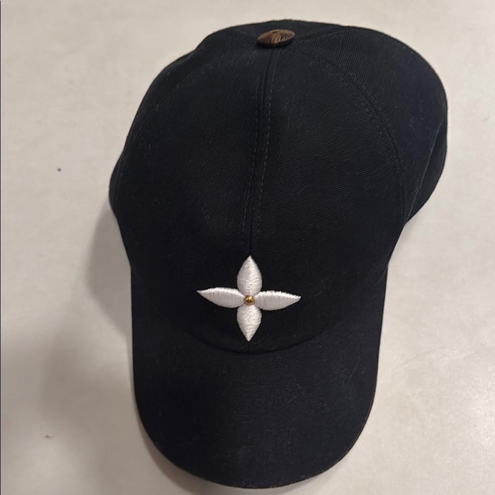 Louis Vuitton Black and White Embroidered Hat